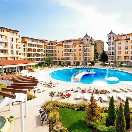 Apartcomplex Royal Sun