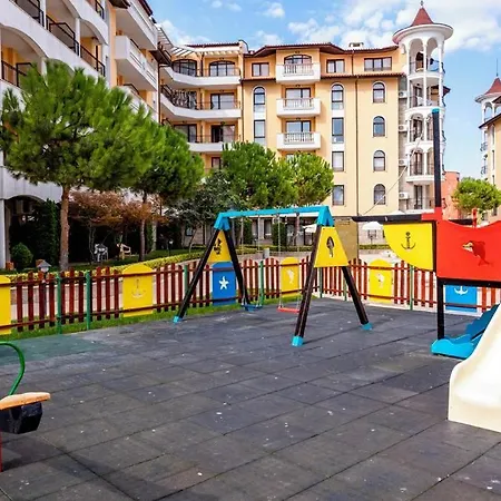 Apartcomplex Royal Sun Апарт-отель *
