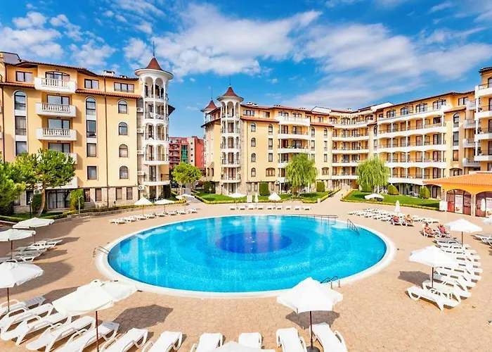 Apartcomplex Royal Sun 3*