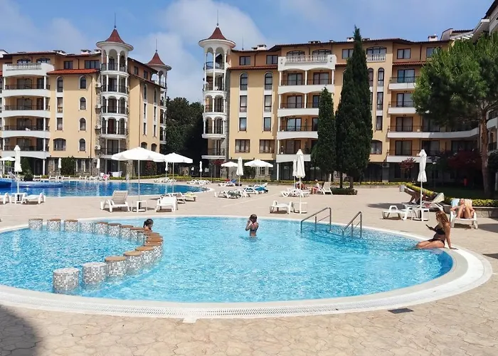 Apartcomplex Royal Sun